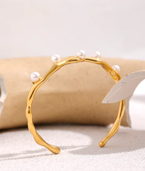 Pulseira Bracelete Ramos de Pérolas Banho em Ouro 18k - Imagem 2