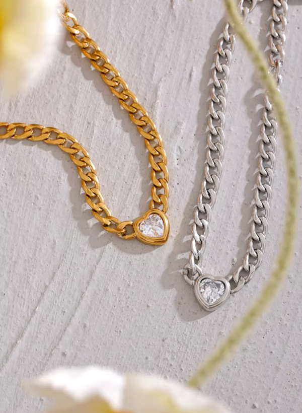 Colar Shiny Heart Banho em Ouro 18k - Imagem 2