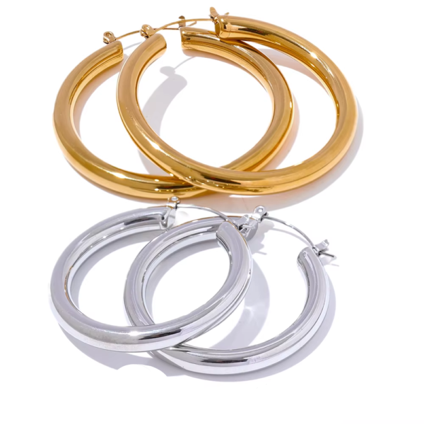 Brinco Argola Isis Banho em Ouro 18k