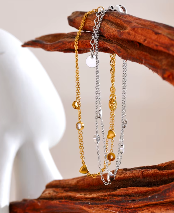 Pulseira Corações Sophia Banho em Ouro 18k - Imagem 2