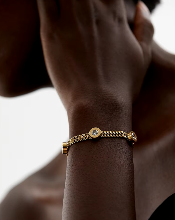 Pulseira Numerais Romanos Banho em Ouro 18k - Imagem 2