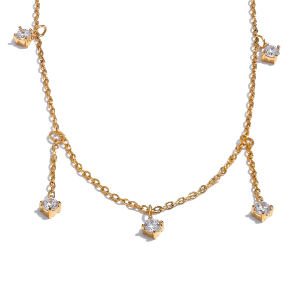 Colar Zircônias V Banho em Ouro 18k