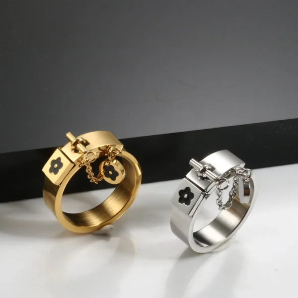 Anel Charme Banho em Ouro 18k - Imagem 2