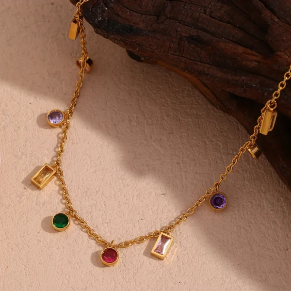 Colar Cristal Banho em Ouro 18k