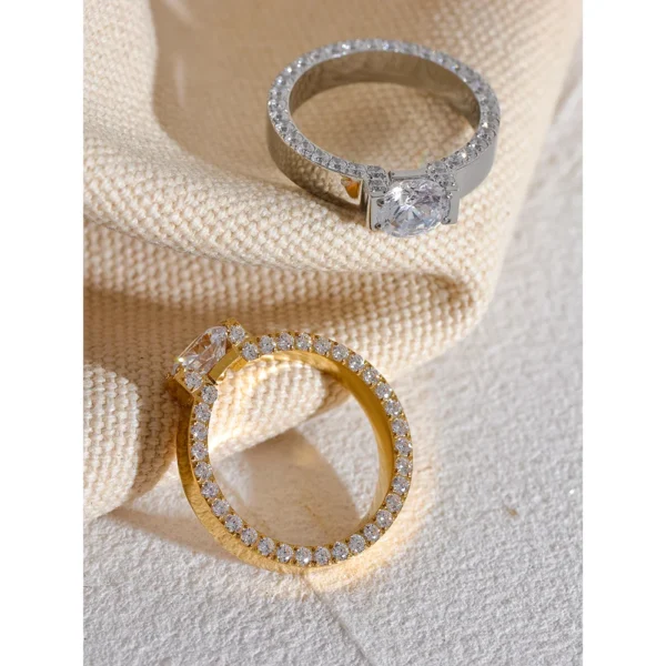 Anel Ternura Cravejado de Zircônias Banho em Ouro 18k - Imagem 3