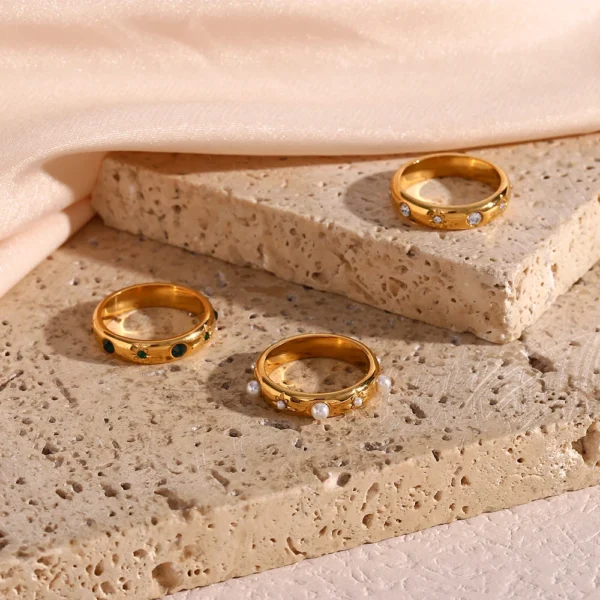Anel Zircônia Banho em Ouro 18k - Imagem 2