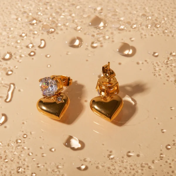 Brinco Coração e Zircônia Banho em Ouro 18k - Imagem 4