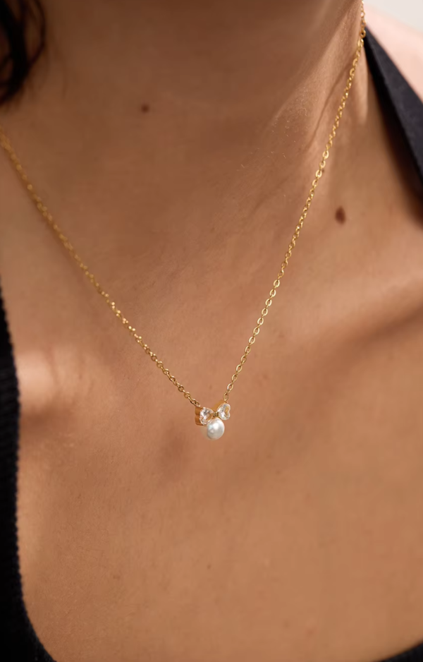 Colar com Pingente de Pérola e Laço de Zircônia Banho em Ouro 18k - Imagem 3