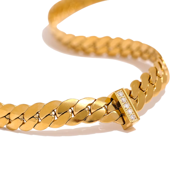 Colar Gargantilha Minimalista Banho em Ouro 18k